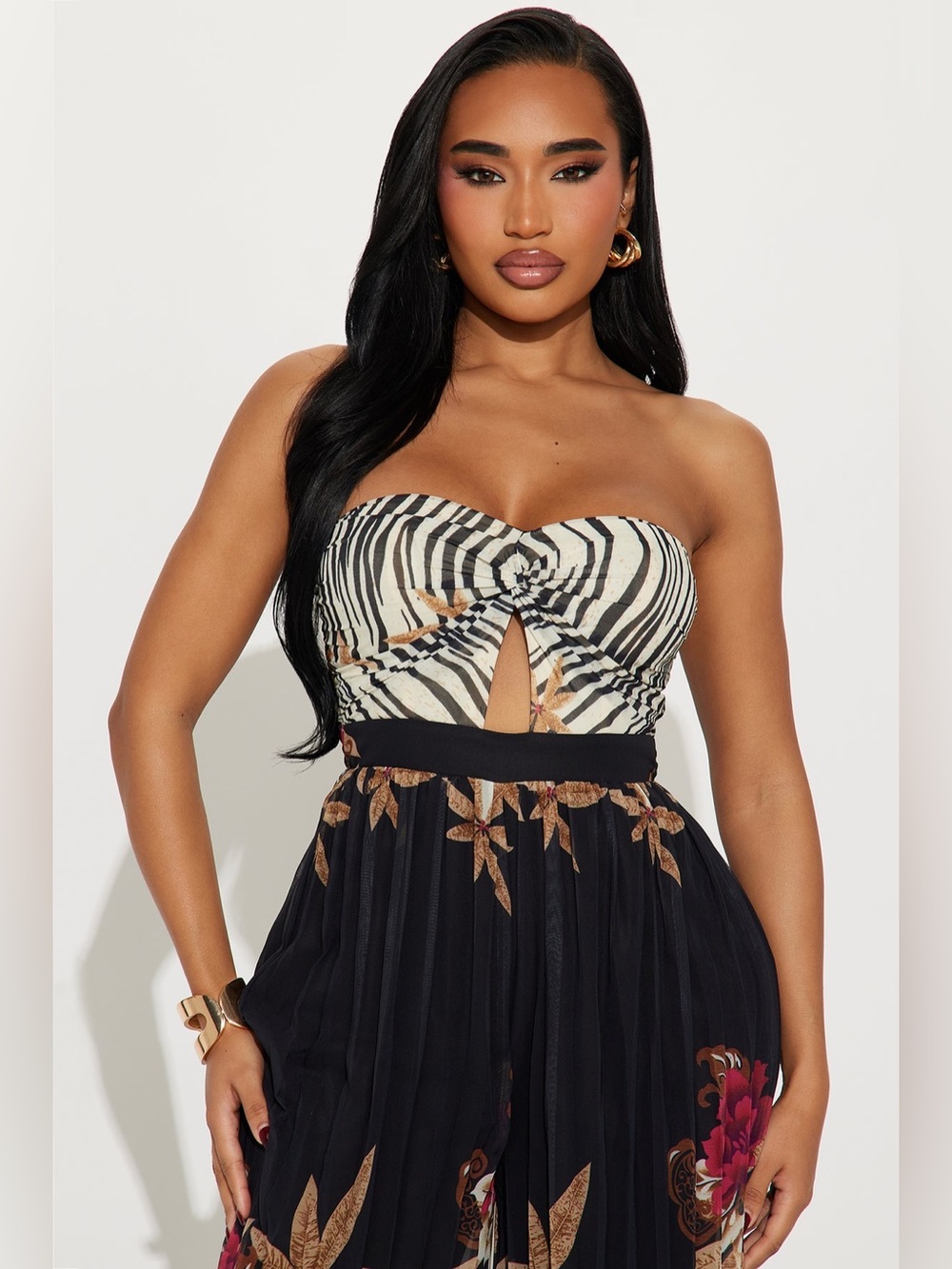 Fashion Nova Luxury Oasis Jumpsuit - Black/combo - Picture 2 of 4